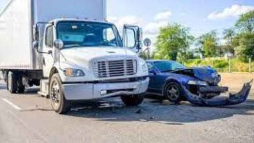 The Vital Role of a Truck Accident Lawyer